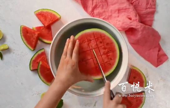 花式吃瓜!來(lái)一份雞尾酒西瓜冰沙,最適合這種炎熱的天氣了